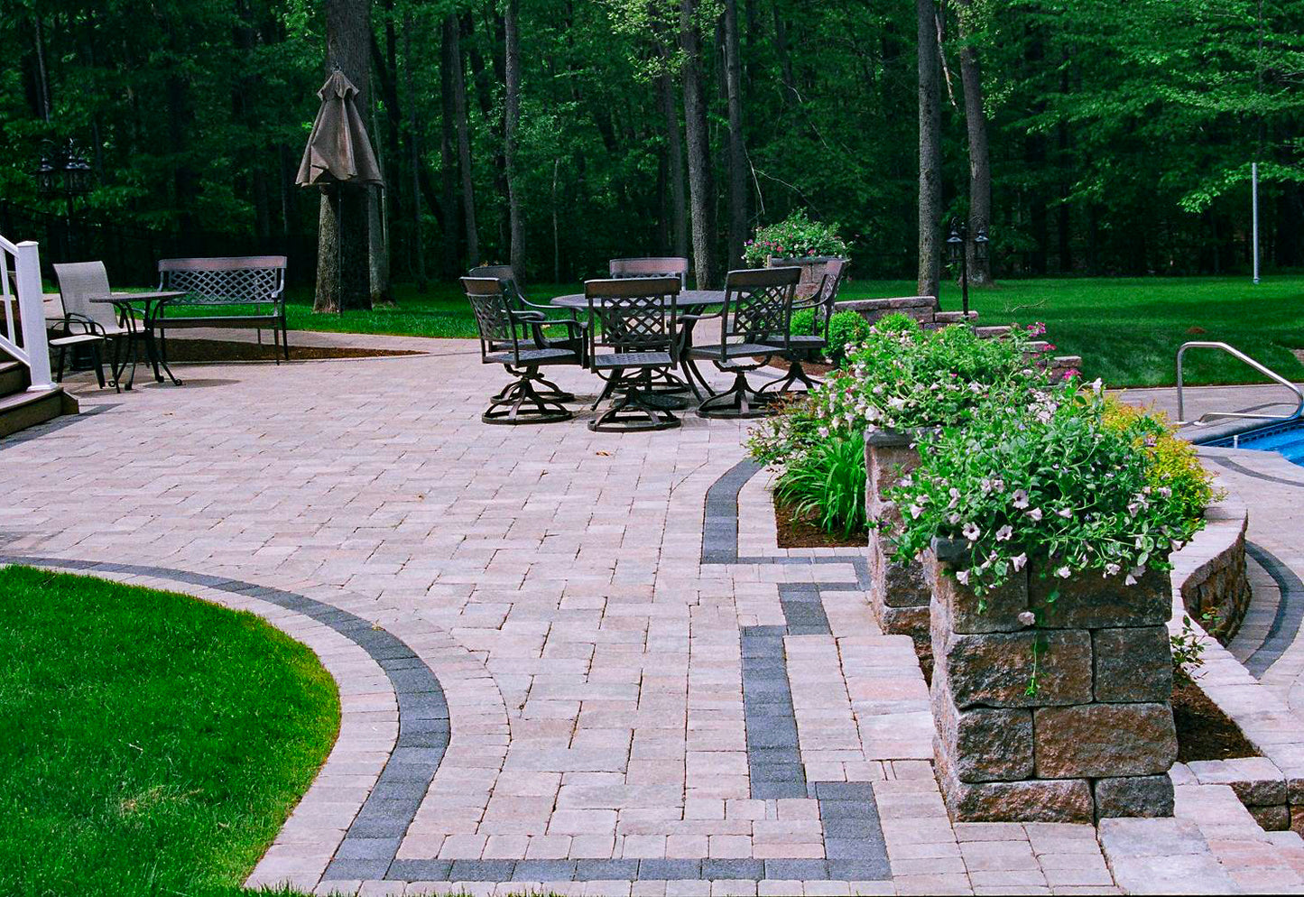 Patios, Walkways, & Driveways