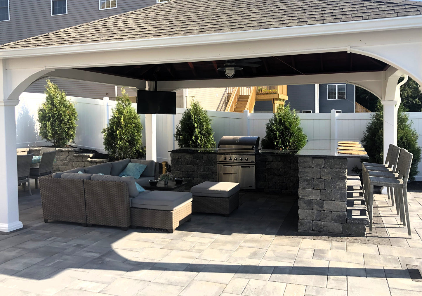 Outdoor Kitchens