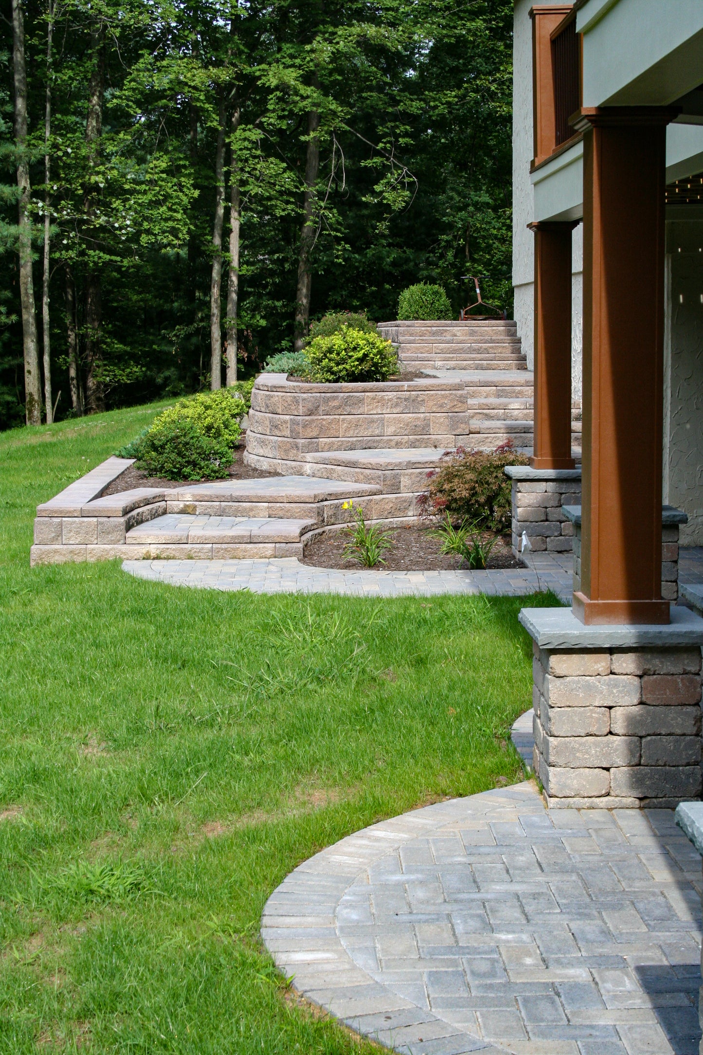 Retaining Walls & Steps